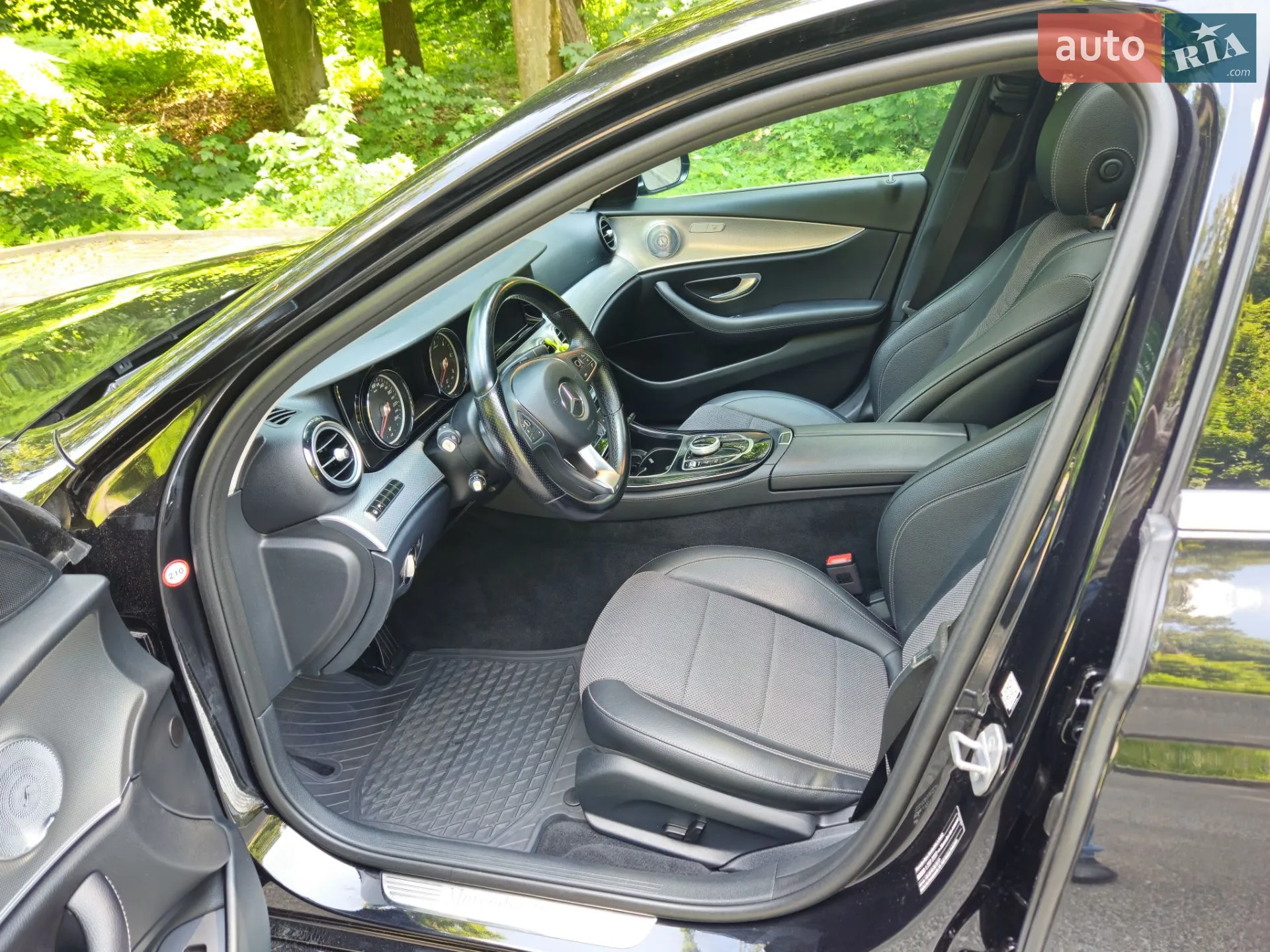 2017 Mercedes-Benz E-klasse - мініатюра 11