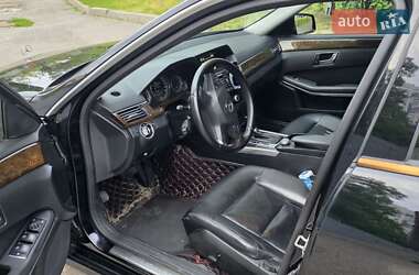Універсал Mercedes-Benz E-Class 2011 в 