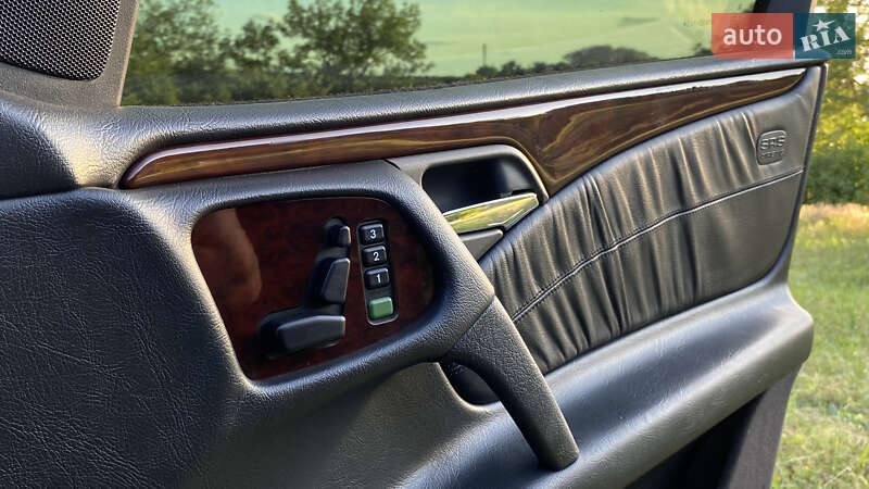 Седан Mercedes-Benz E-Class 1995 в Кропивницком