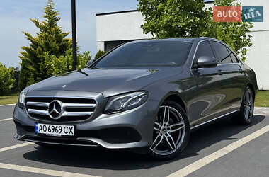 Седан Mercedes-Benz E-Class 2016 в Мукачевому
