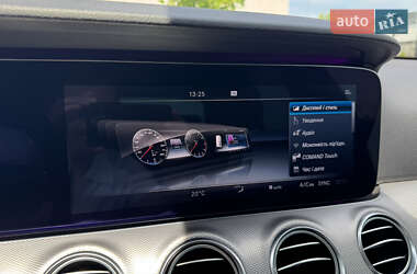Седан Mercedes-Benz E-Class 2016 в 