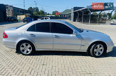 Седан Mercedes-Benz E-Class 2007 в 