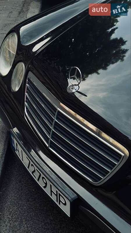 Седан Mercedes-Benz E-Class 2001 в Черкассах