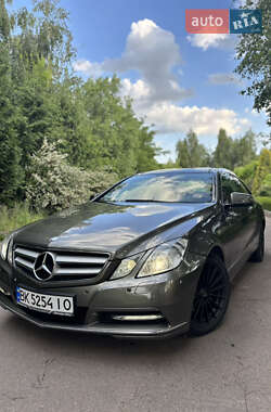 Купе Mercedes-Benz E-Class 2012 в Рівному
