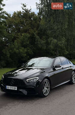 Седан Mercedes-Benz E-Class 2021 в Киеве