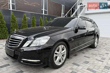 Універсал Mercedes-Benz E-Class 2010 в Одесі