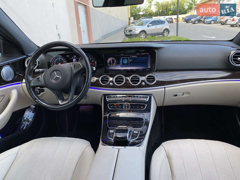 Седан Mercedes-Benz E-Class 2017 в Львові фото 13 Седан Mercedes-Benz E-Class 2017 в Львові