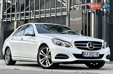 Седан Mercedes-Benz E-Class 2015 в Киеве
