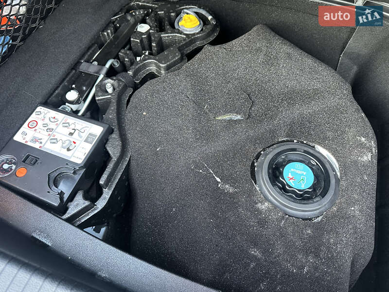 Седан Mercedes-Benz E-Class 2015 в Києві