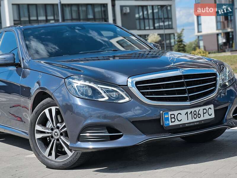 Седан Mercedes-Benz E-Class 2015 в Львові