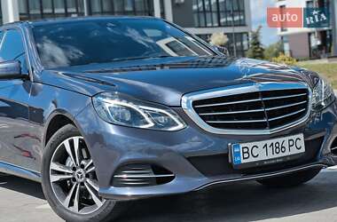 Седан Mercedes-Benz E-Class 2015 в 