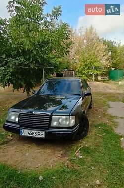 Седан Mercedes-Benz E-Class 1992 в Борисполі