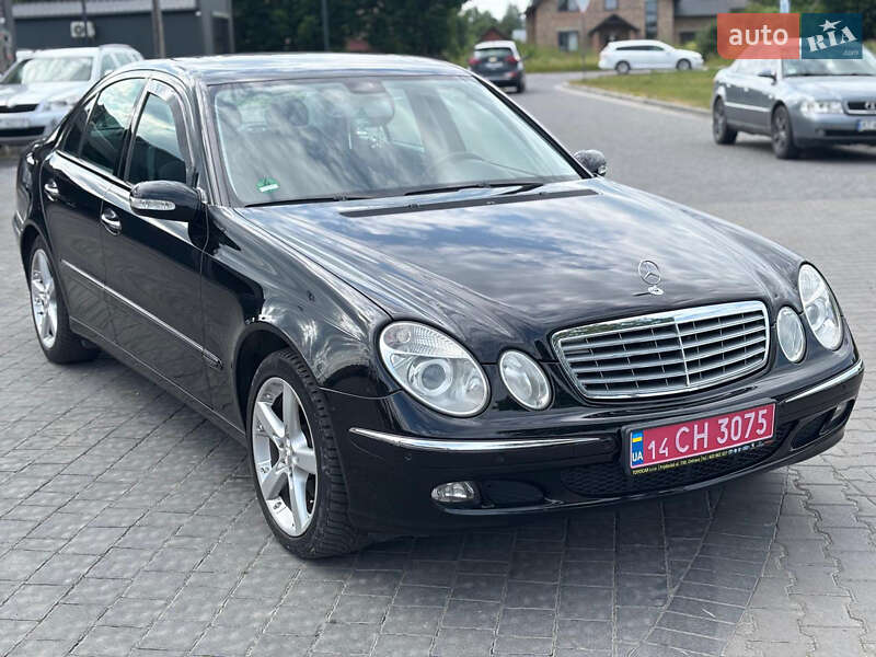 Mercedes-Benz E-Class 2005