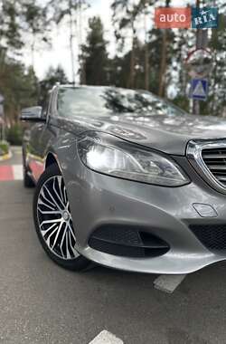 Універсал Mercedes-Benz E-Class 2013 в 