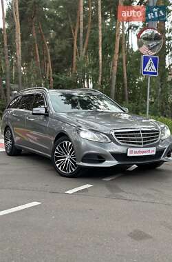 Універсал Mercedes-Benz E-Class 2013 в 