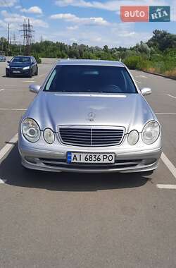 Седан Mercedes-Benz E-Class 2003 в Ирпене
