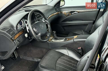 Седан Mercedes-Benz E-Class 2004 в 
