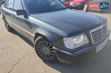 Седан Mercedes-Benz E-Class 1994 в Житомире