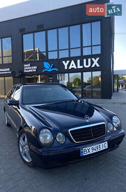 Седан Mercedes-Benz E-Class 2000 в Снятине