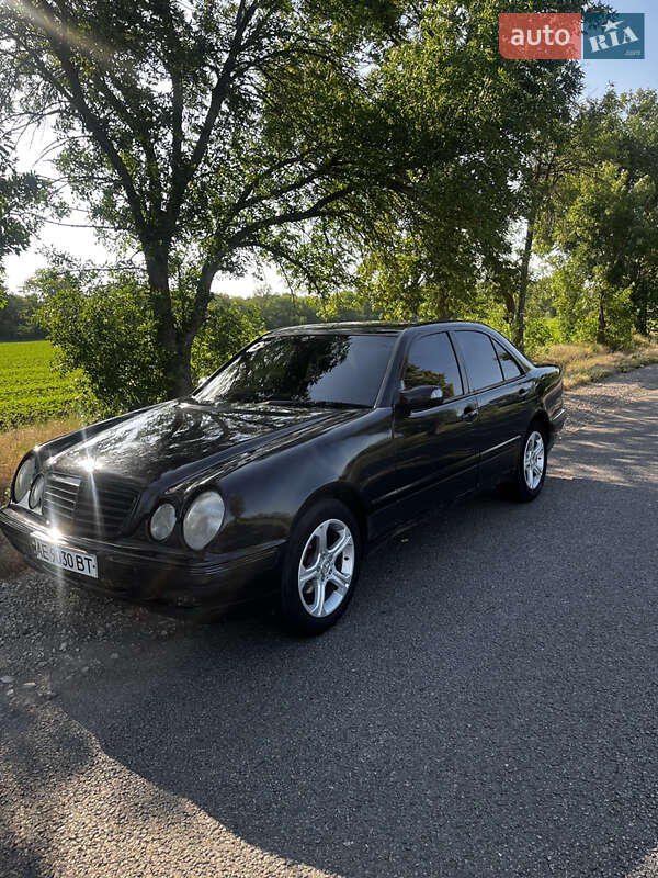 Седан Mercedes-Benz E-Class 2000 в Каменском фото 4 Седан Mercedes-Benz E-Class 2000 в Каменском