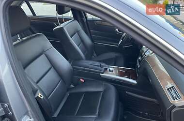 Седан Mercedes-Benz E-Class 2013 в 
