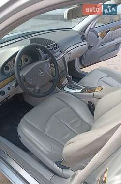 Седан Mercedes-Benz E-Class 2003 в 