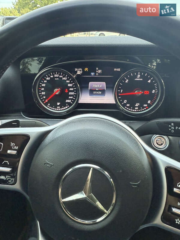 Седан Mercedes-Benz E-Class 2018 в Днепре