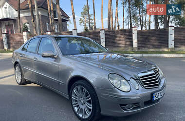 Седан Mercedes-Benz E-Class 2007 в Киеве