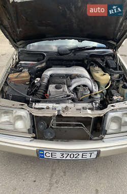 Седан Mercedes-Benz E-Class 1993 в 