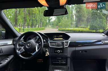 Седан Mercedes-Benz E-Class 2011 в 