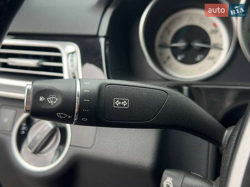 Седан Mercedes-Benz E-Class 2014 в Киеве