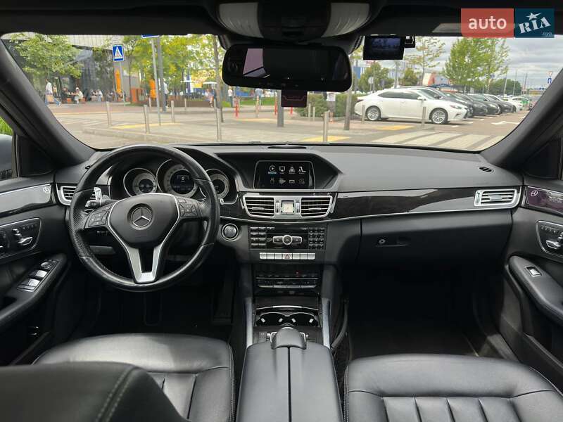 Седан Mercedes-Benz E-Class 2014 в Киеве