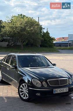 Седан Mercedes-Benz E-Class 2002 в Тернополі