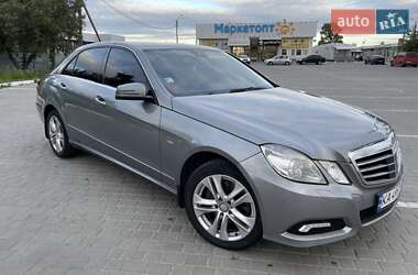 Седан Mercedes-Benz E-Class 2010 в Шишаках