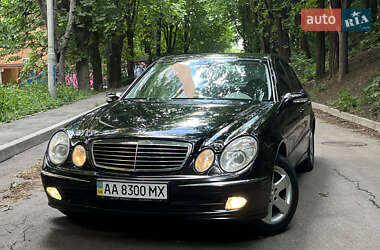 Седан Mercedes-Benz E-Class 2005 в Киеве