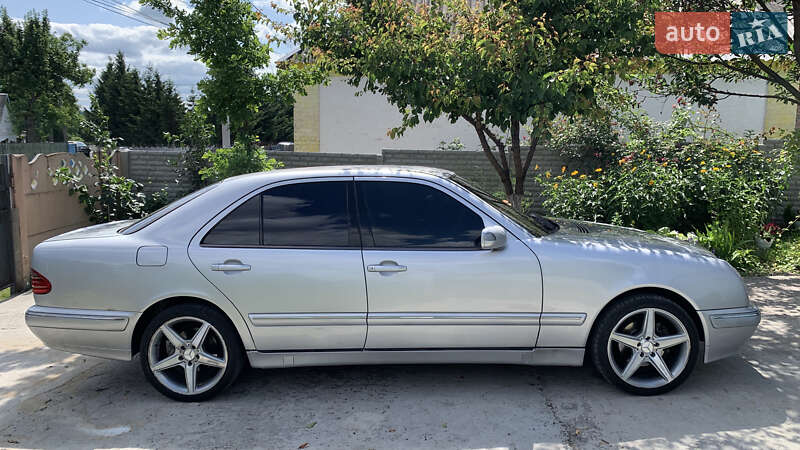 Седан Mercedes-Benz E-Class 1999 в Белой Церкви