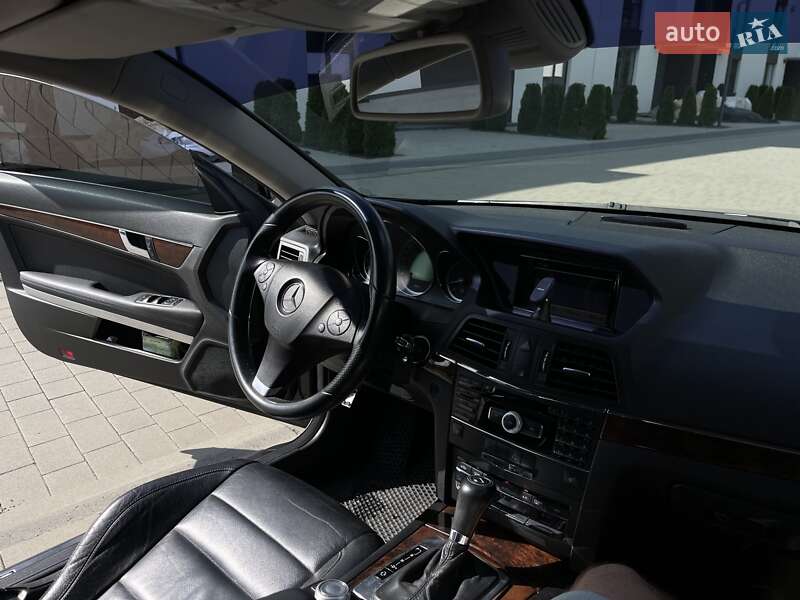 Купе Mercedes-Benz E-Class 2012 в Ковелі