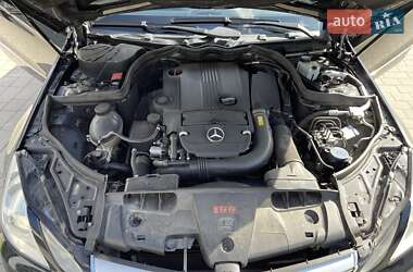 Купе Mercedes-Benz E-Class 2012 в 