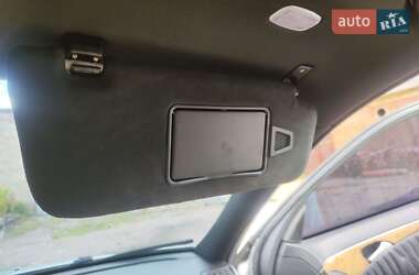 Седан Mercedes-Benz E-Class 2004 в 