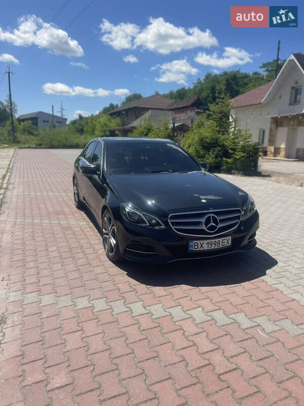 Седан Mercedes-Benz E-Class 2013 в Шепетівці