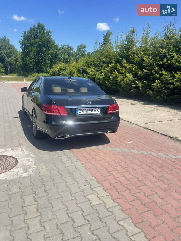 Седан Mercedes-Benz E-Class 2013 в Шепетівці