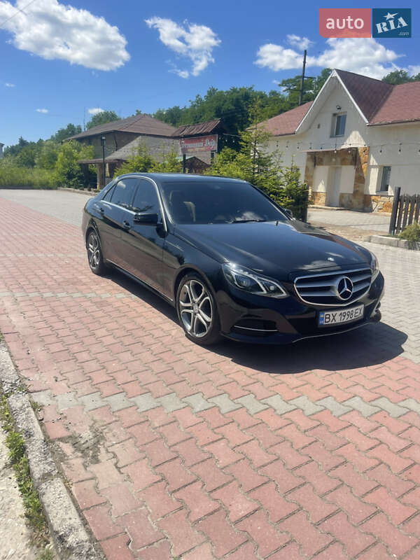 Седан Mercedes-Benz E-Class 2013 в Шепетівці