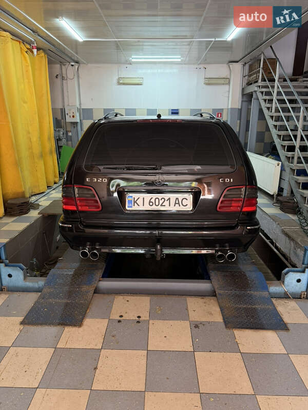 Універсал Mercedes-Benz E-Class 2002 в Гребінках
