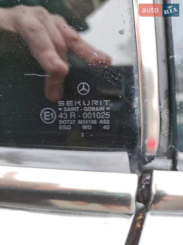 Купе Mercedes-Benz E-Class 1993 в Києві