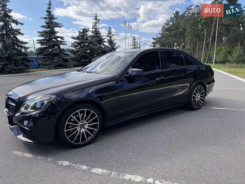 Седан Mercedes-Benz E-Class 2014 в Киеве