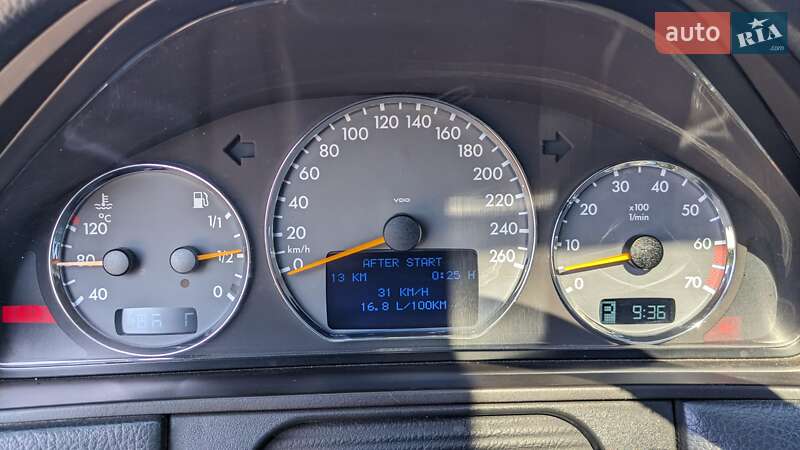 Седан Mercedes-Benz E-Class 2000 в Києві