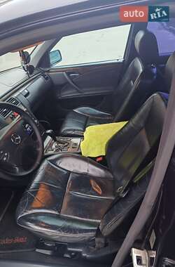 Седан Mercedes-Benz E-Class 1999 в Киеве