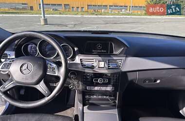 Седан Mercedes-Benz E-Class 2015 в 