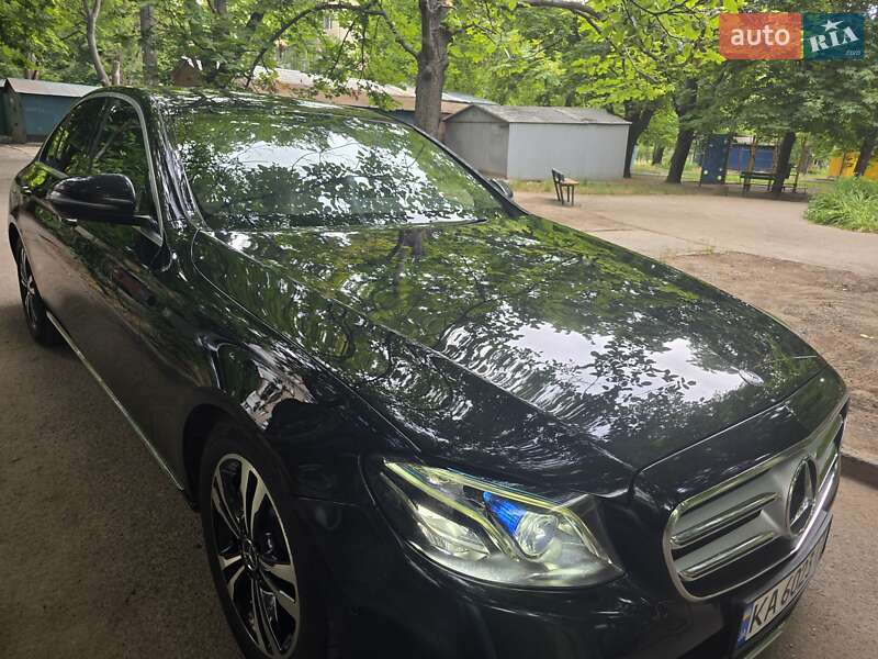 Mercedes-Benz E-Class 2016