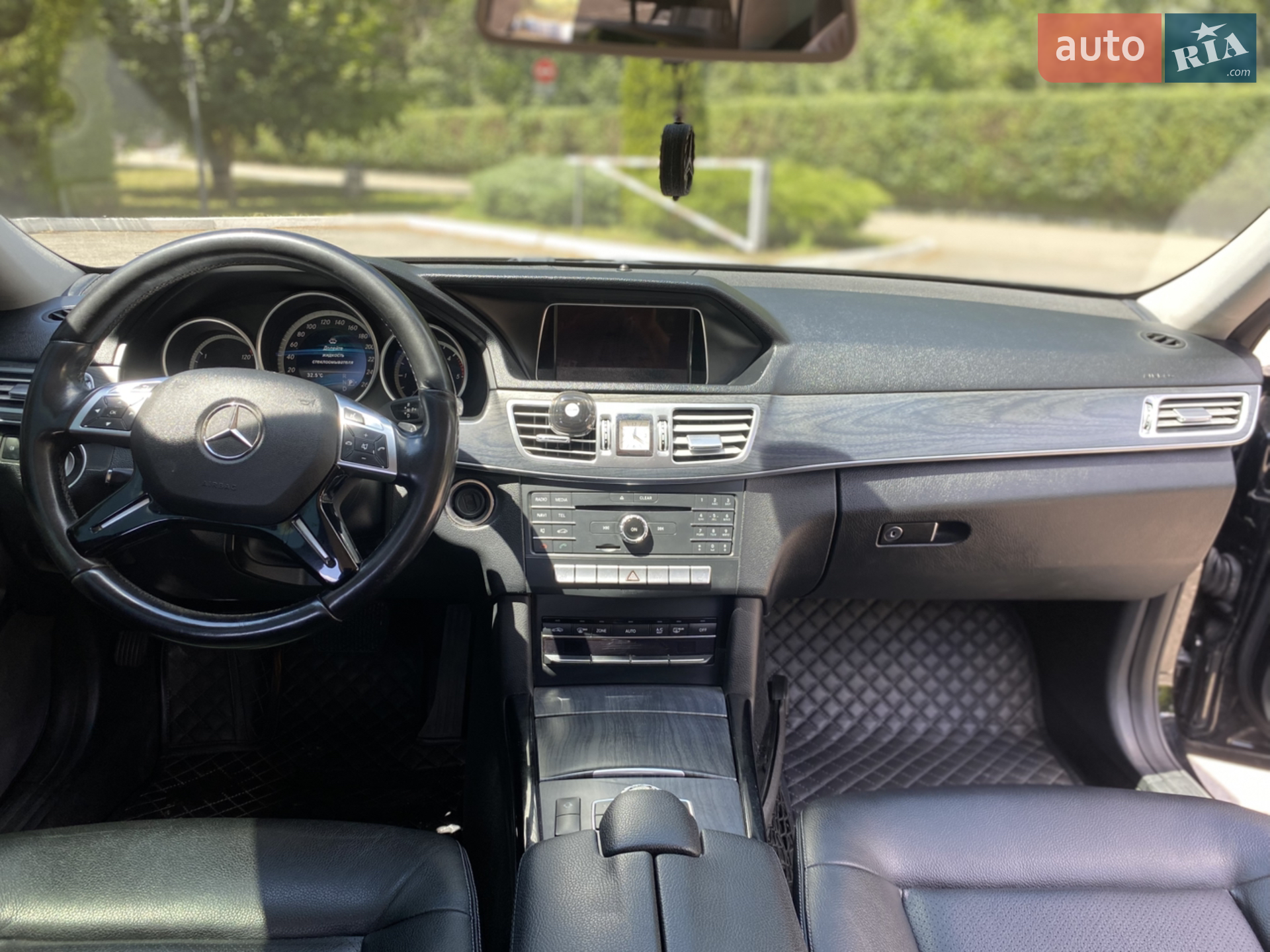 2015 Mercedes-Benz E-klasse - мініатюра 16